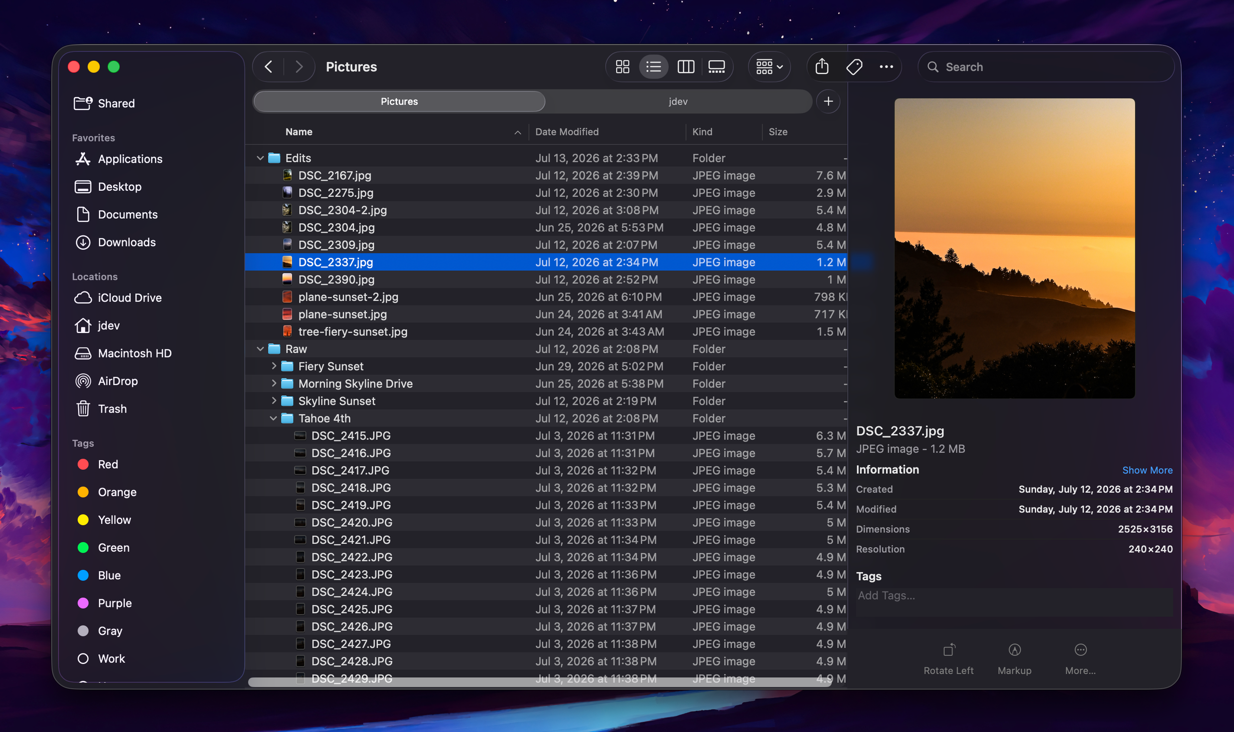 Finder showing the same folders, one per opaque window